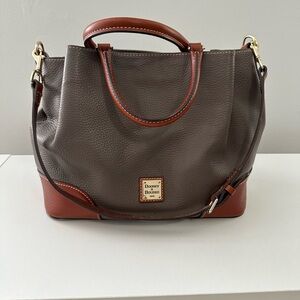 EUC Dooney & Bourke Pebble Grain Brenna In Slate Gray